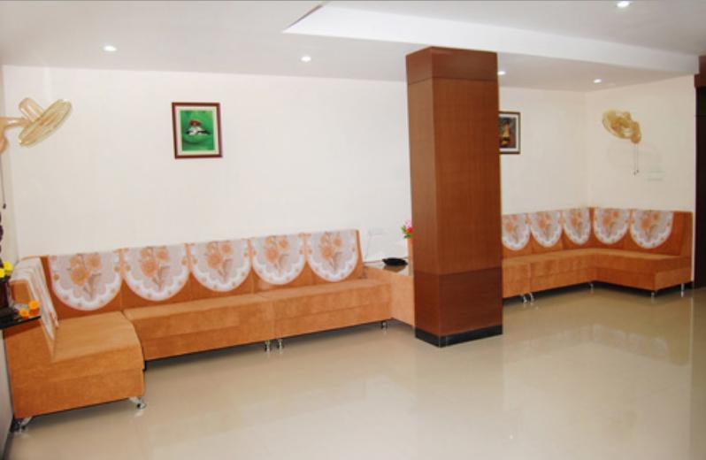 Balaji Grand Hotel Kākināda Eksteriør billede