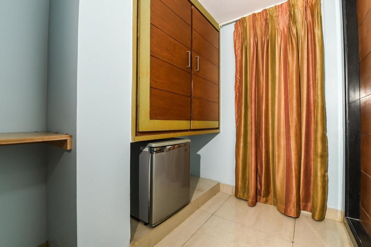 Balaji Grand Hotel Kākināda Eksteriør billede
